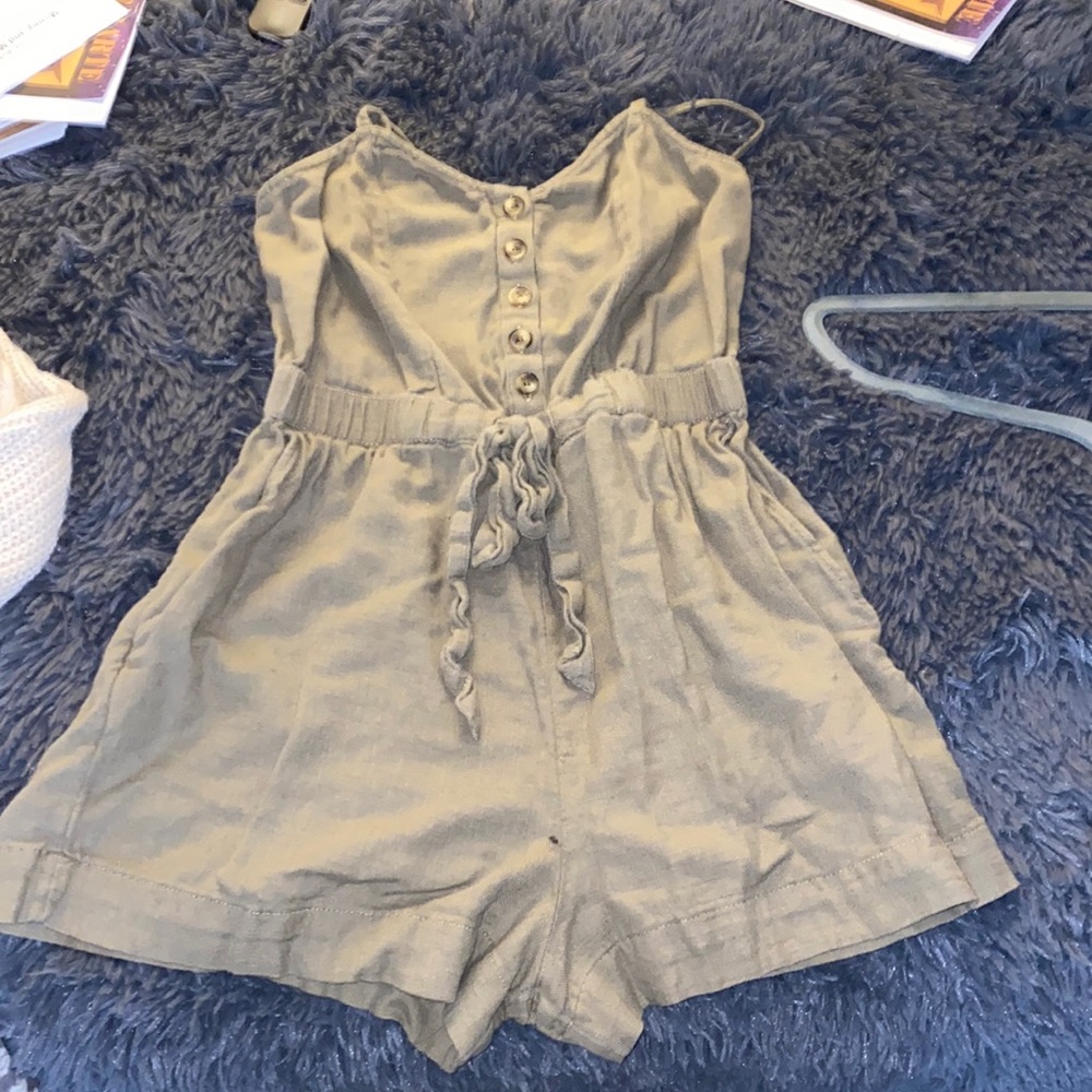 aerie romper (olive green)